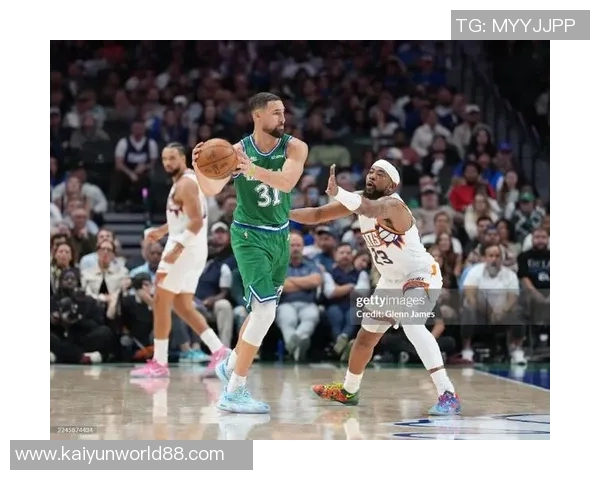 美记透露独行侠雄鹿太阳曾考虑引进保罗湖人也在选项之列