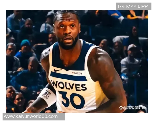 兰德尔第三节发力砍下28分助力球队逆转展现二当家风采