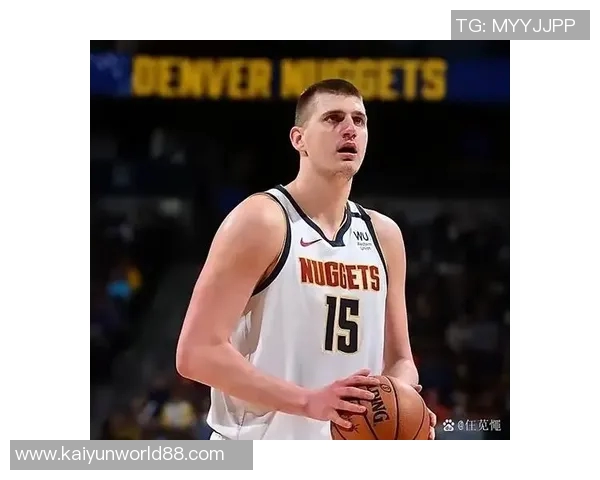 小萨被约基奇剃成地中海漫画家调侃约基奇传球风格幽默搞笑